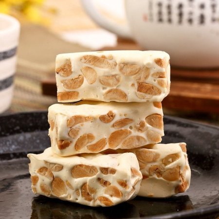 牛軋糖 嚐鮮小禮盒(每筆訂單限購5組)2款禮盒隨機出貨2026.01.03以後出貨